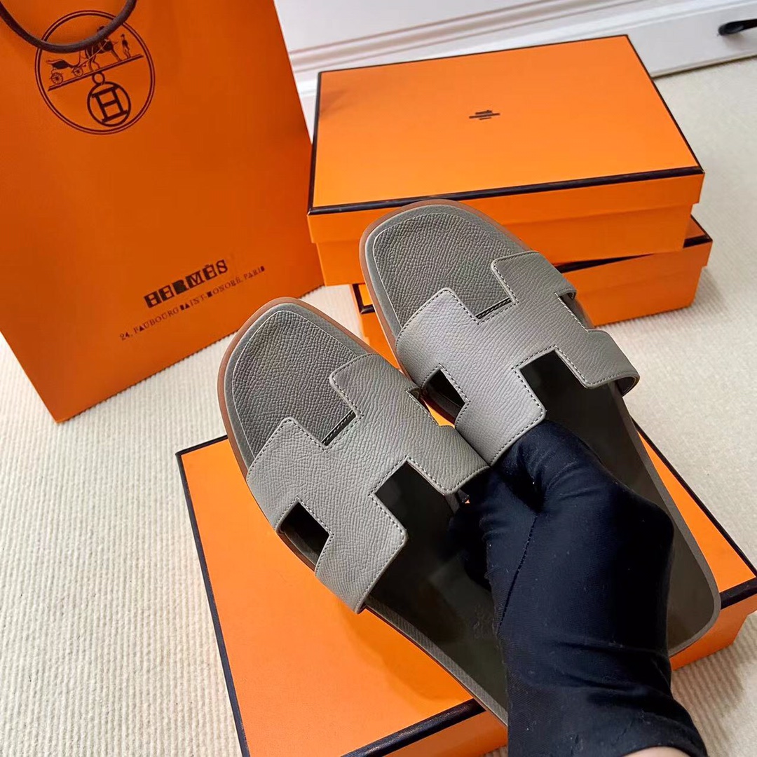 에르메스 올수공 오란 슬리퍼 샌들 앱송 82